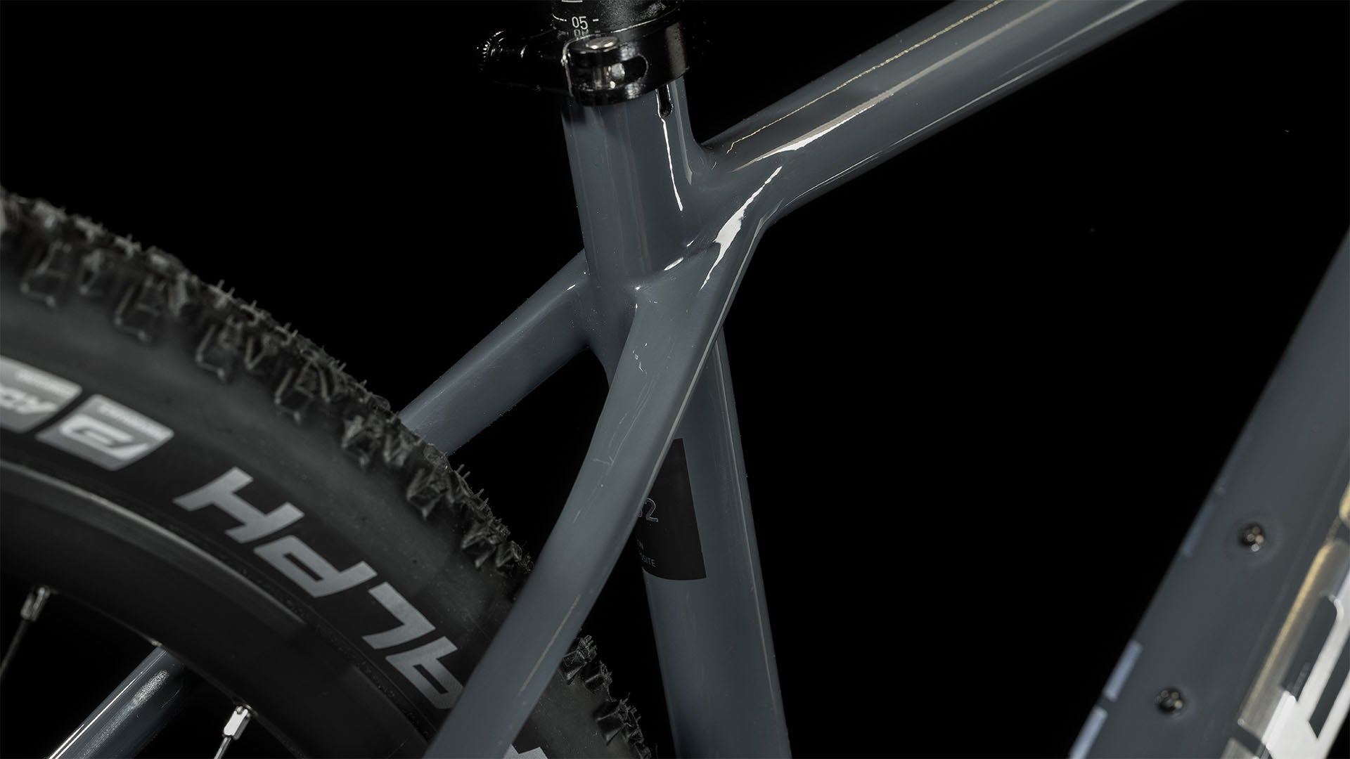 Bicicleta de montaña CUBE Reaction C:62 Pro Grey'n'metal