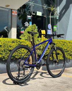 PREVENTA - Bicicleta de montaña ORBEA Onna 40 / Color Violeta Blanco - Entregas a partir de Marzo 2024