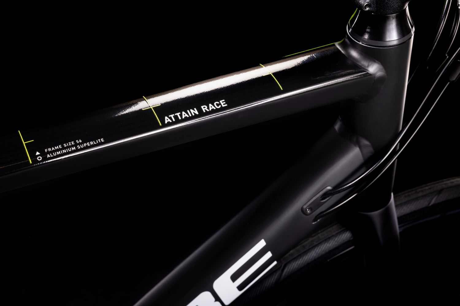 Bicicleta de ruta CUBE Attain Race Black'n'White 2022 / Transmisión 2x10 velocidades