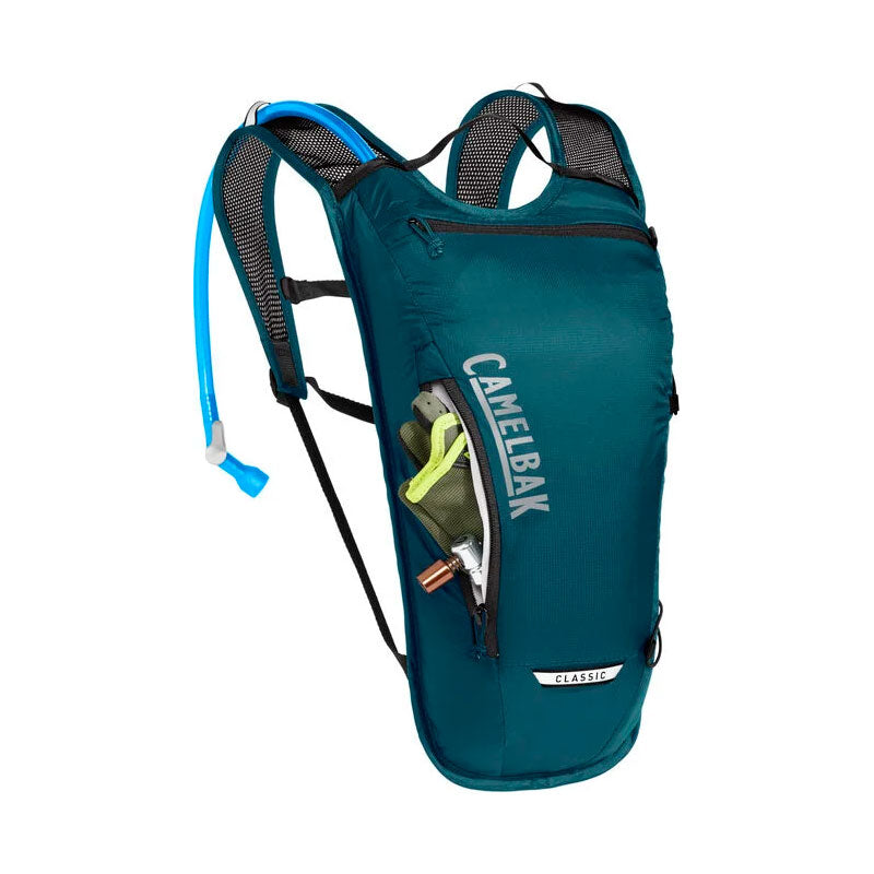 Mochila de hidratación CAMELBAK Classic Light / Capacidad de 2 Litros / Color Azul Gibraltar con Negro
