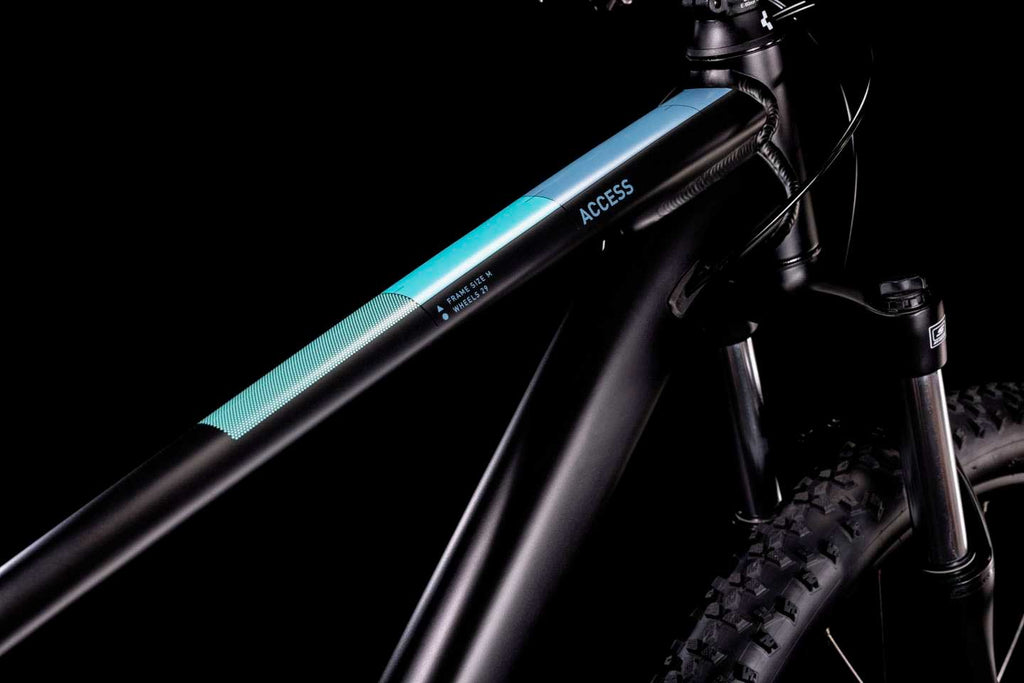 Bicicleta de montaña CUBE Access WS 2022 Black'n'Blue / Transmisión 2x8 velocidades
