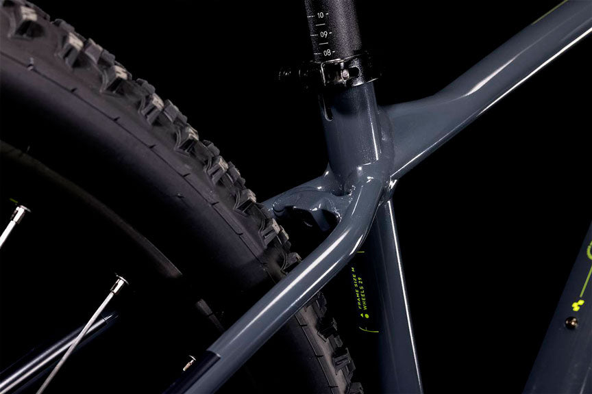 Bicicleta de montaña CUBE Aim PRO 2022 Grey'n'Flashyellow / Transmisión 2x8 velocidades