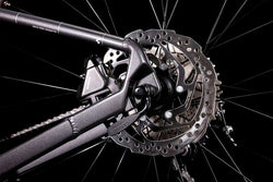Bicicleta de montaña CUBE Aim SL 2022 Graphite'n'Metal / Transmisión 2x9 velocidades