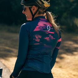 Jersey para ciclismo APHESIS Spirit para dama / Manga larga