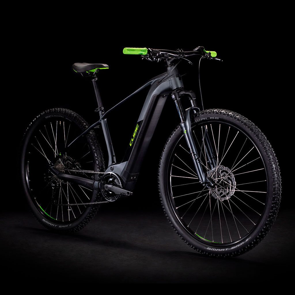 Bicicleta CUBE Reaction Hybrid Performance 400 / Color Iridium'n'Green / Talla 17