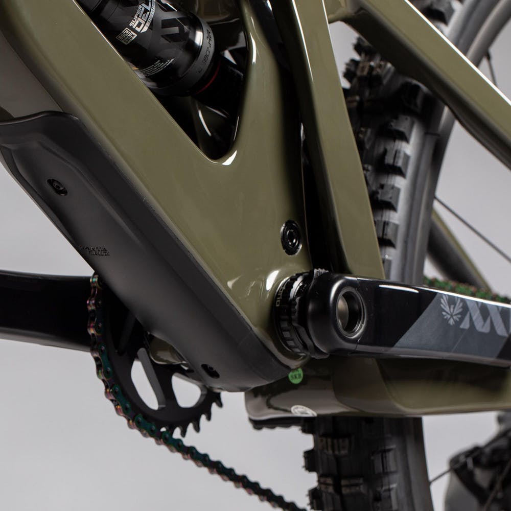 Bicicleta SANTA CRUZ Bronson 4 2022 Cuadro Carbon CC / Rodado mixto / Talla SM / Color Gloss Moss and Blue / Kit X01 / 160 mm de recorrido
