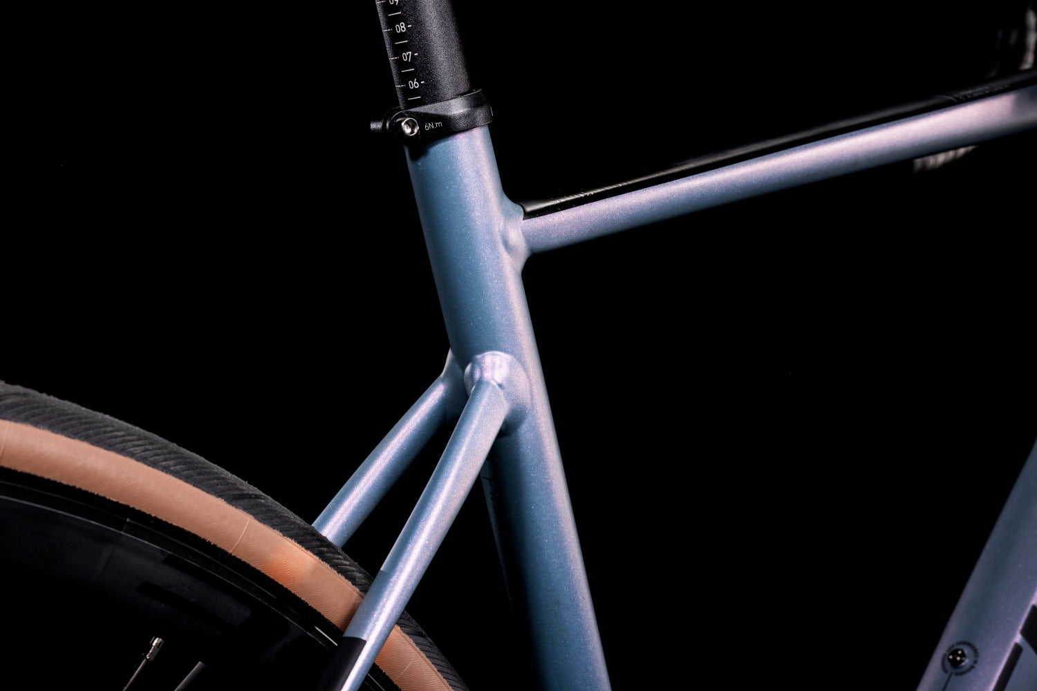 Bicicleta CUBE Axial WS Race 2022 / SparkleLilac'n'Black