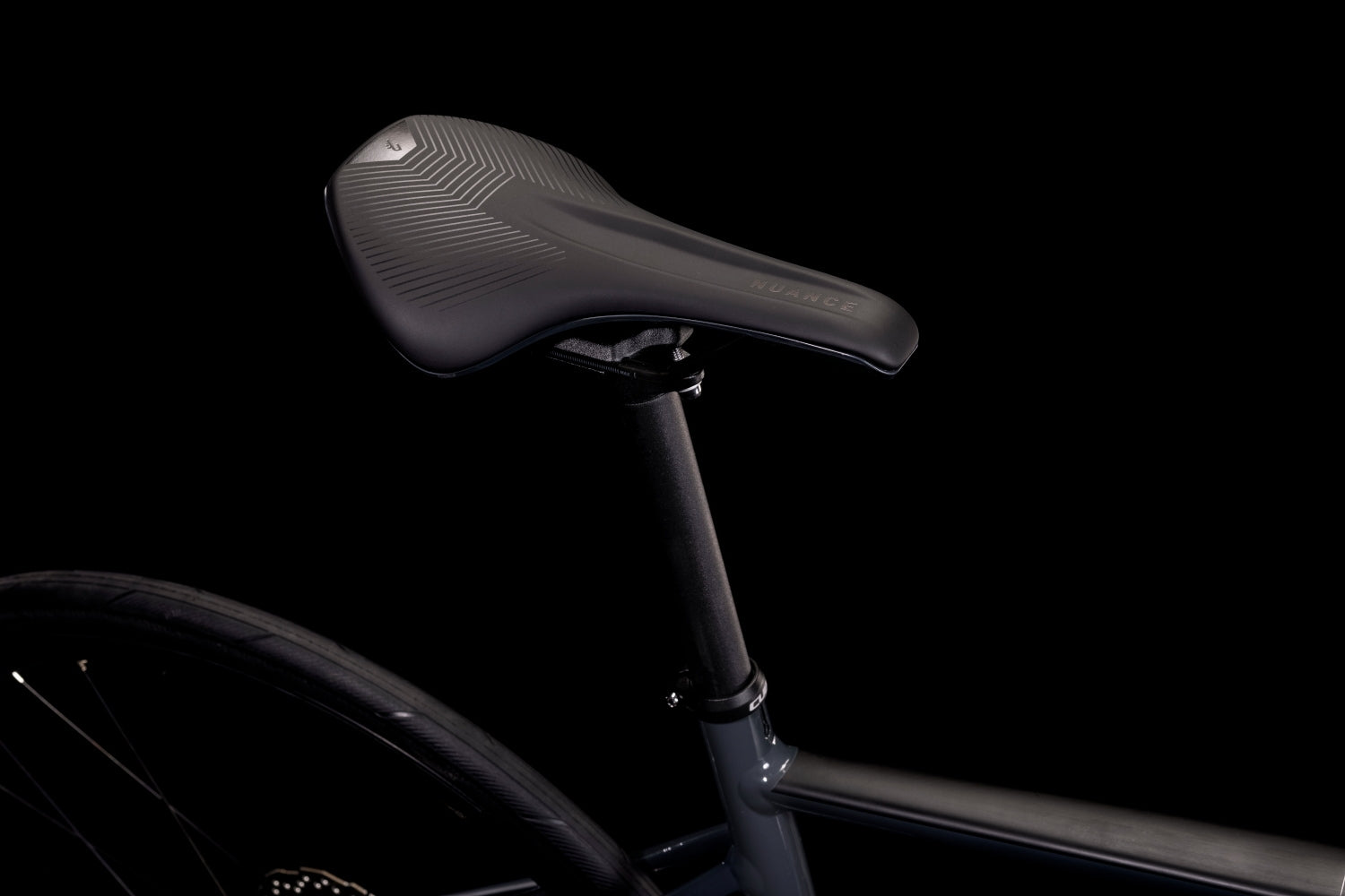 Bicicleta de ruta CUBE Attain SL Grey'n'Black 2022 / Transmisión 2x11 velocidades