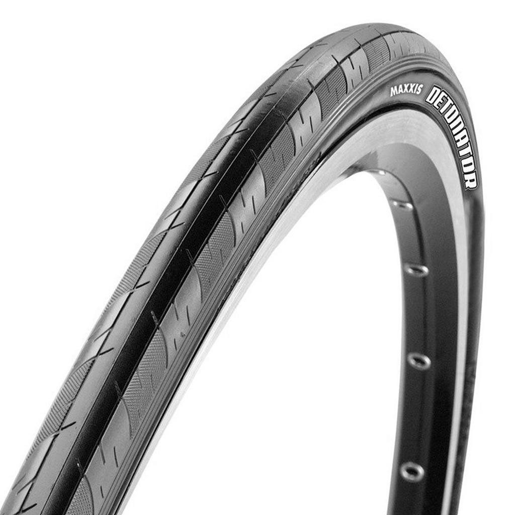 Llanta MAXXIS Detonator 700x23 de alambre / Color Negro / 60 TPI - Raudor ¡Rompe tu propio récord!